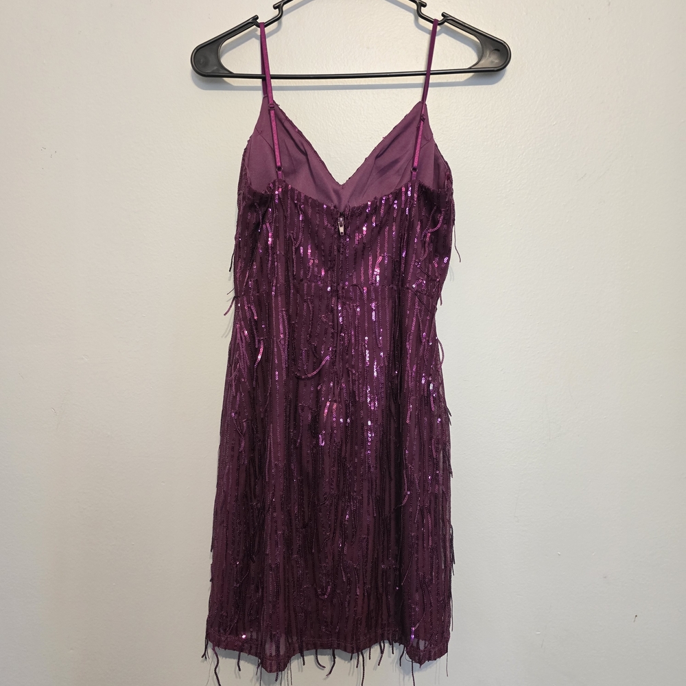 Two Mini Bodycon Dresses - Picture 3 of 11
